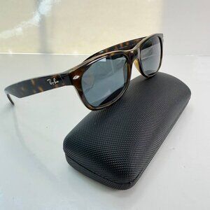 Ray-Ban RB2132 New Wayfarer – Classic Tortoise Frame